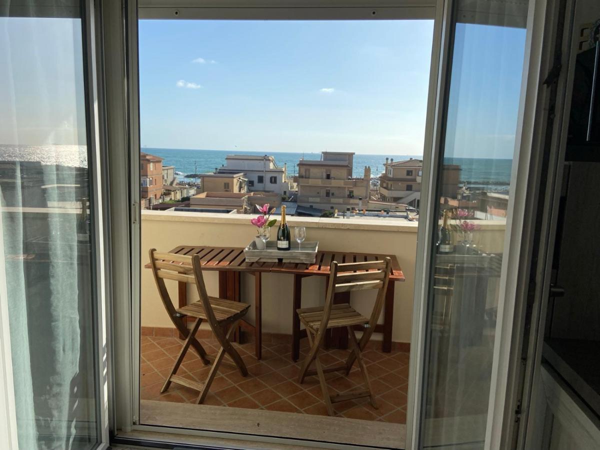 Agm Suite - Rome Airport Fco - Fiumicino Mare Exterior foto